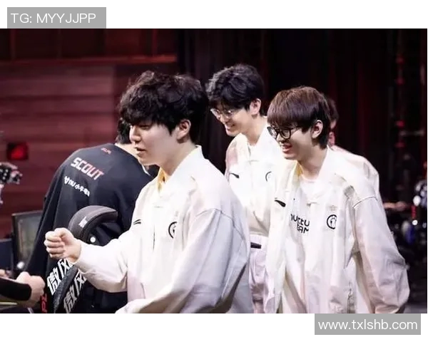 热议FPX战队选手个人能力的变革与未来发展趋势分析实时数据